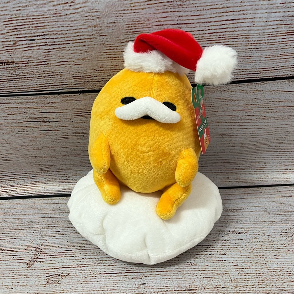 Sanrio Gudetama the Santa Christmas Edition Cuddly Plush 8in NWT